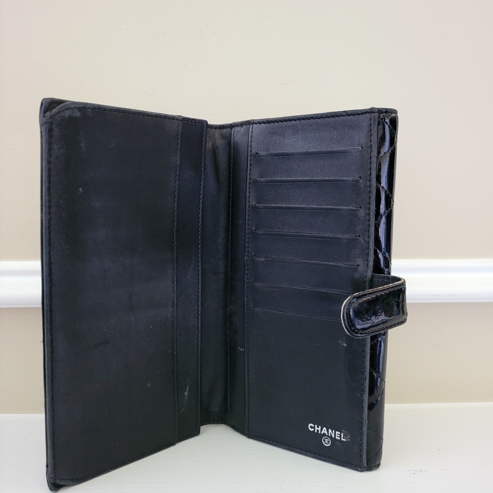 Chanel CC Briliant Flap Quilted Patent Long Wallet, Authentic.. - Picture 8 of 13